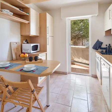 Le 11 - Appt Climatise Avec Piscine Partagee Apartman Saint-Raphaël