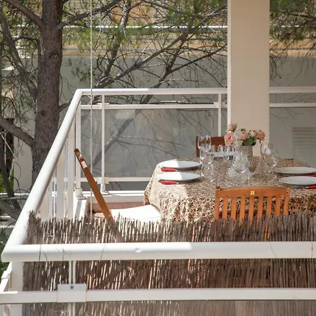 Le 11 - Appt Climatise Avec Piscine Partagee Apartman Saint-Raphaël